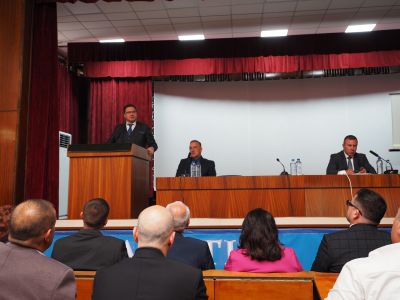 Да предпазим от инциденти, а не да глобим повече хора, е целта на контролните действия на пътя, заяви министър Митов в Стара Загора