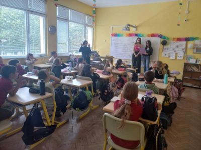 ОУ “Мати Болгария“ се включи в обучителна програма за борба с училищния тормоз и агресия