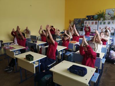 ОУ “Мати Болгария“ се включи в обучителна програма за борба с училищния тормоз и агресия