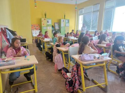 ОУ “Мати Болгария“ се включи в обучителна програма за борба с училищния тормоз и агресия