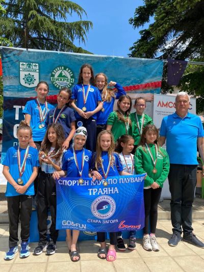 Малките плувни надежди от СКП „Траяна“ с призови отличия от турнир „Спартак“ в Сандански