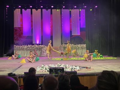 Гласовете, които разказват с музиката си: Група “Грамофон“ отбеляза четвърт век на сцена с юбилеен концерт в Казанлък