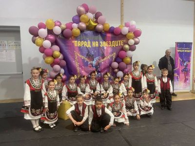 Дебют на Детска танцова школа „Трепетлика“ на Национален фестивал