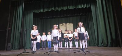 Павел баня отпразнува 24 май. Кметът Иса Бесоолу с подаръци за отличниците