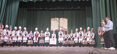 Павел баня отпразнува 24 май. Кметът Иса Бесоолу с подаръци за отличниците