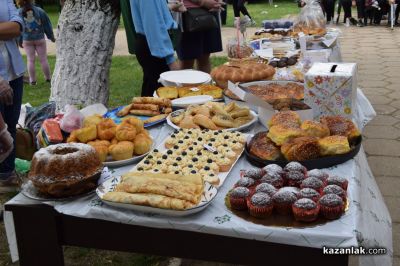 С пъстра концертна програма и благотворителна инициатива Хаджидимитрово отбеляза своя празник