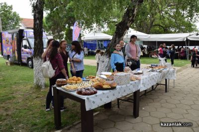 С пъстра концертна програма и благотворителна инициатива Хаджидимитрово отбеляза своя празник