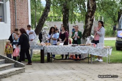 С пъстра концертна програма и благотворителна инициатива Хаджидимитрово отбеляза своя празник