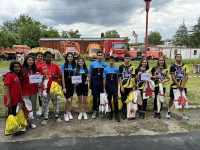 Отборът на ОУ „Мати Болгария“ стана победител в областния етап на състезанието “Защита при бедствия, пожари и извънредни ситуации“