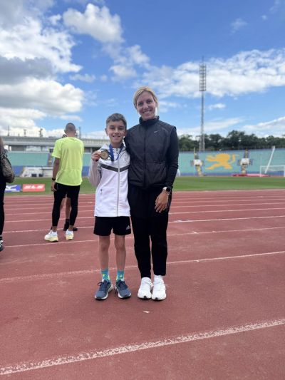 Сребро, бронз и лични рекорди за СКА „Пендарева“ на финала в София