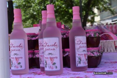 Трепети и жарко слънце в Казанлък преди кулминацията на Празник на розата 2025 