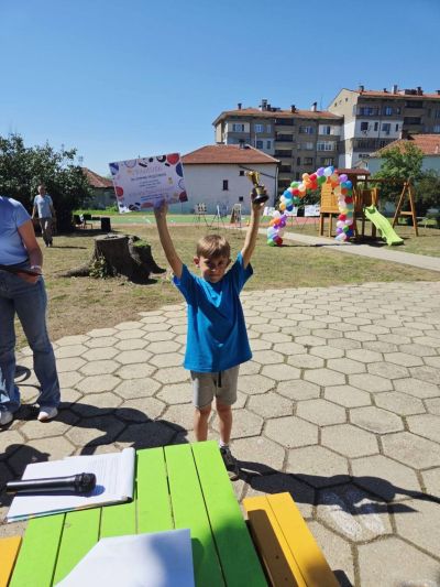 Спортен празник под мотото “Здрави, силни и щастливи“ се състоя в ДГ №8 “Юрий Гагарин“