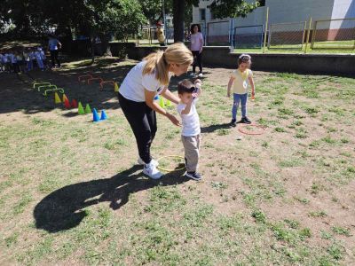 Спортен празник под мотото “Здрави, силни и щастливи“ се състоя в ДГ №8 “Юрий Гагарин“