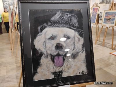 Светла Чиракова представи изложба с картини от вълна в музей „Чудомир“ в Казанлък