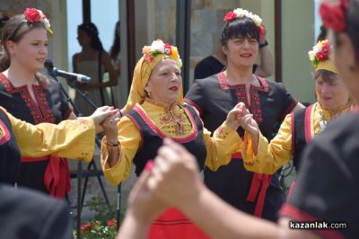 Шеф Станислав Димитров и шеф Иван Сарамандов впечатлиха с тракийска кавърма на кулинарното изложение „Хлябът на българина“