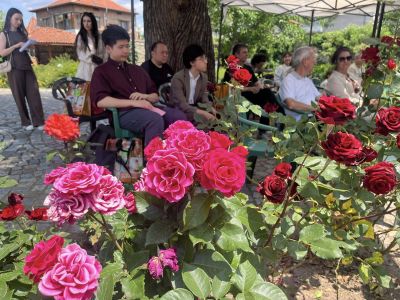 Гастрономията като културна комуникация: Международен симпозиум “Храни, наследство и културна дипломация” се проведе в Казанлък