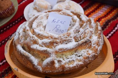 Шеф Станислав Димитров и шеф Иван Сарамандов впечатлиха с тракийска кавърма на кулинарното изложение „Хлябът на българина“