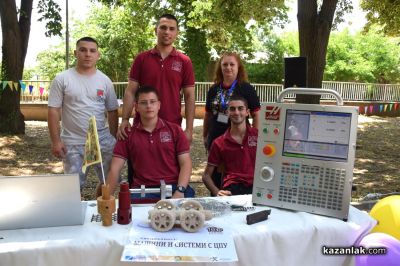 Деветото издание на ТехноФест в ПГ „Иван Хаджиенов“ предложи иновативни проекти в областта на професионалното образование