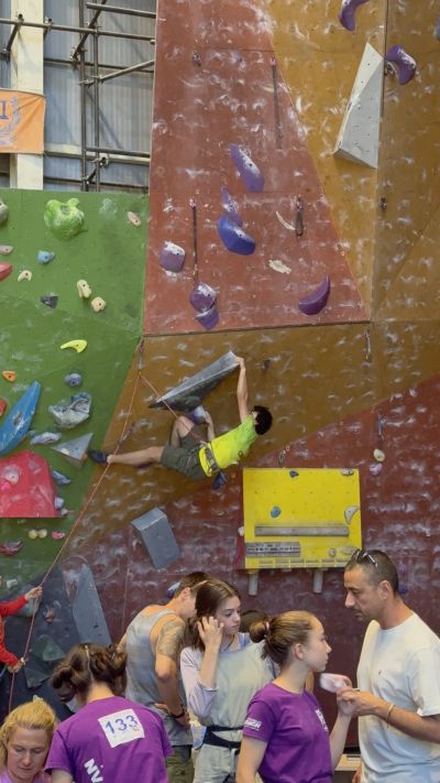 Косара Костова от клуб „Селт“ се качи на почетната стълбичка на Държавното по спортно катерене