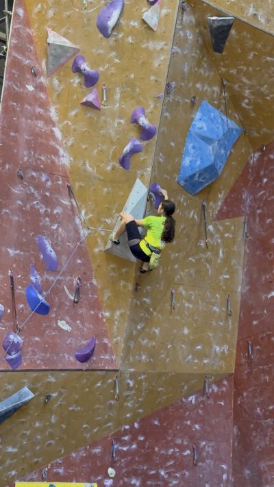 Косара Костова от клуб „Селт“ се качи на почетната стълбичка на Държавното по спортно катерене