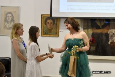 Сдружение „Бъдеще за децата“ връчи Годишните награди 2025