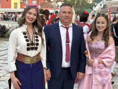 Празникът на розата и минералната вода в Павел баня се превърна в наслада за сетивата и душата