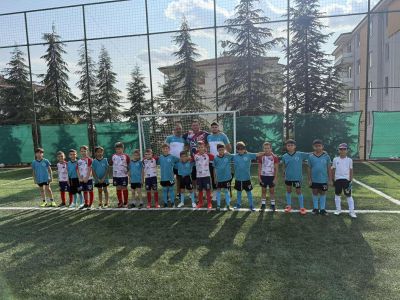 Редица победи за футболистите на клуб “Казанлък“