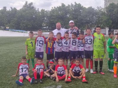 Редица победи за футболистите на клуб “Казанлък“