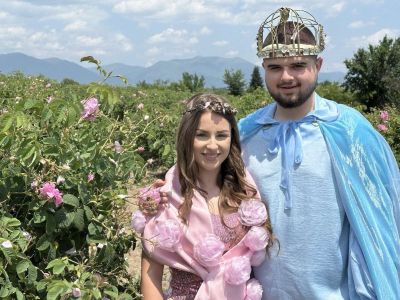 Иса Бесоолу: Важно е да има работа и поминък за хората. Маслодайната роза не е само красиви снимки, а труд и отговорност