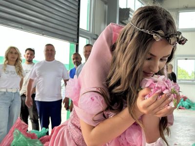 Иса Бесоолу: Важно е да има работа и поминък за хората. Маслодайната роза не е само красиви снимки, а труд и отговорност