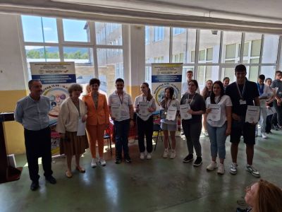 Ученици от ПХГ „Св. Св. Кирил и Методий“ с блестящо представяне на Националното състезание по природни науки