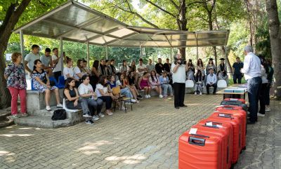 Випуск’25 на ПГЛПТ получи своите дипломи