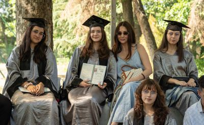 Випуск’25 на ПГЛПТ получи своите дипломи