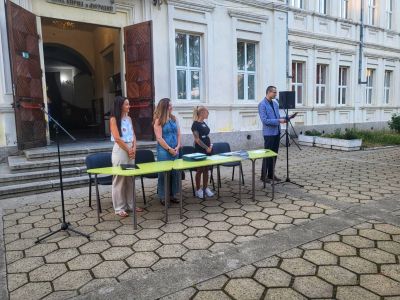 ПХГ „Св. Св. Кирил и Методий“ - Казанлък изпрати зрелостниците от Випуск 2025