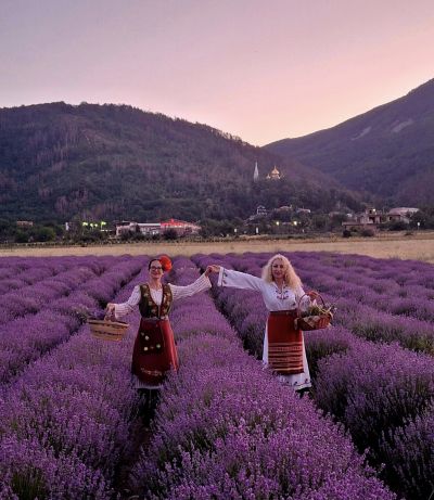 Шипченци по следите на предците на Еньовден