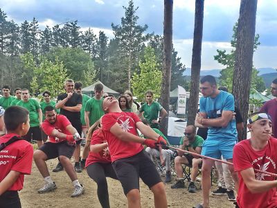 Ученици отново мериха сили в умения и сръчности на „Копринка”