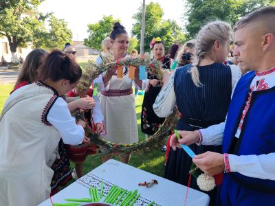 77 билки и половина на Еньовден в Енина