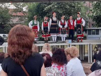 Млади таланти развълнуваха публиката на втория концерт от “Казанлъшко лято“