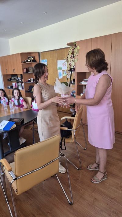 Кметът на Казанлък награди гимнастичките с лагер в най - новия спортен комплекс в Самоков