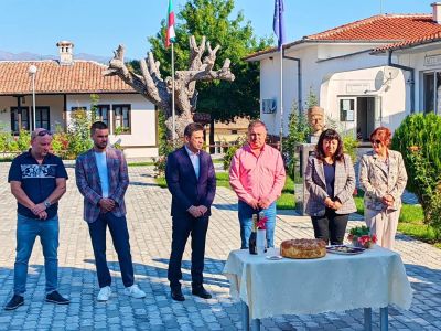 Павелбанското село Турия вече е с изцяло подменена ВиК мрежа. Асфалтирането на пътя Турия - Павел баня продължава 