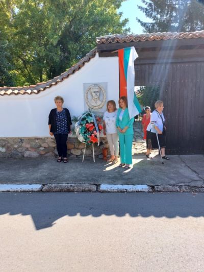 Община Павел баня отбеляза 188 години от рождението Васил Левски