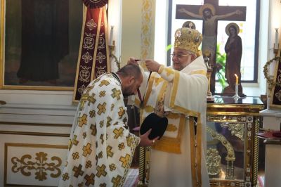 Митрополит Киприан ръкоположи нов дякон по време на Илинденската литургия в Казанлък