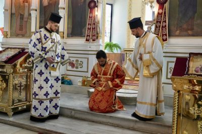 Митрополит Киприан ръкоположи нов дякон по време на Илинденската литургия в Казанлък