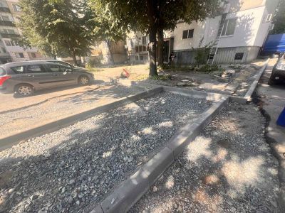 7 междублокови пространства ще бъдат напълно обновени през 2025г. с бюджета на Община Казанлък