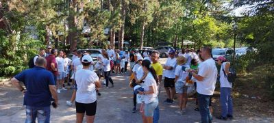 130 доброволци преобразиха части от Казанлък с еко инициатива