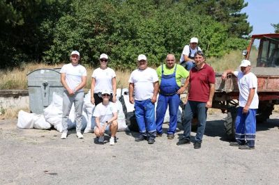 130 доброволци преобразиха части от Казанлък с еко инициатива