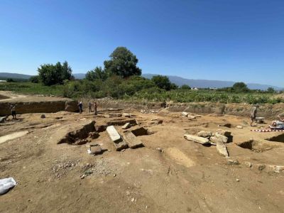 Казанлъшка ученичка участва в разкопките на античното селище Хераклея Синтика край Петрич