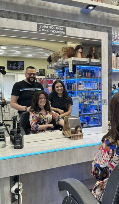 Неви от Павел баня получи перука от казанлъшкия коафьор Стенли Нанчев