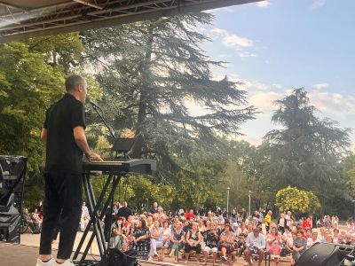 Христос Гремос - музикален поздрав от побратимения Дидимотико