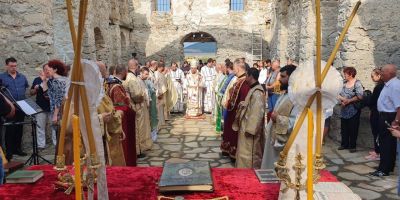 Митрополит Киприан ще служи в Потопената църква край “Жребчево“